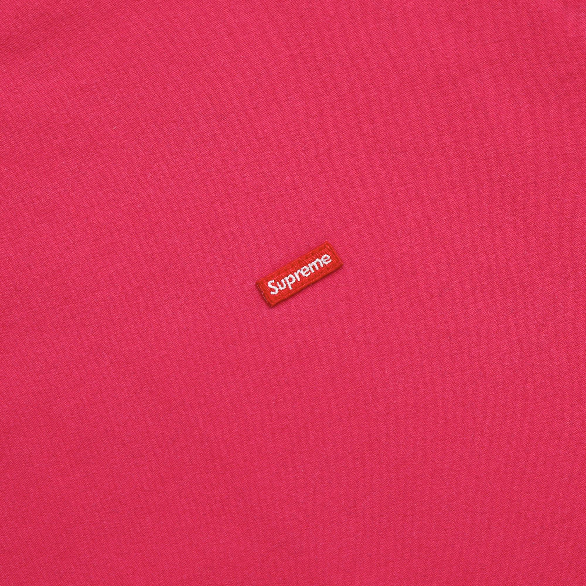 Supreme small outlet box pique tee