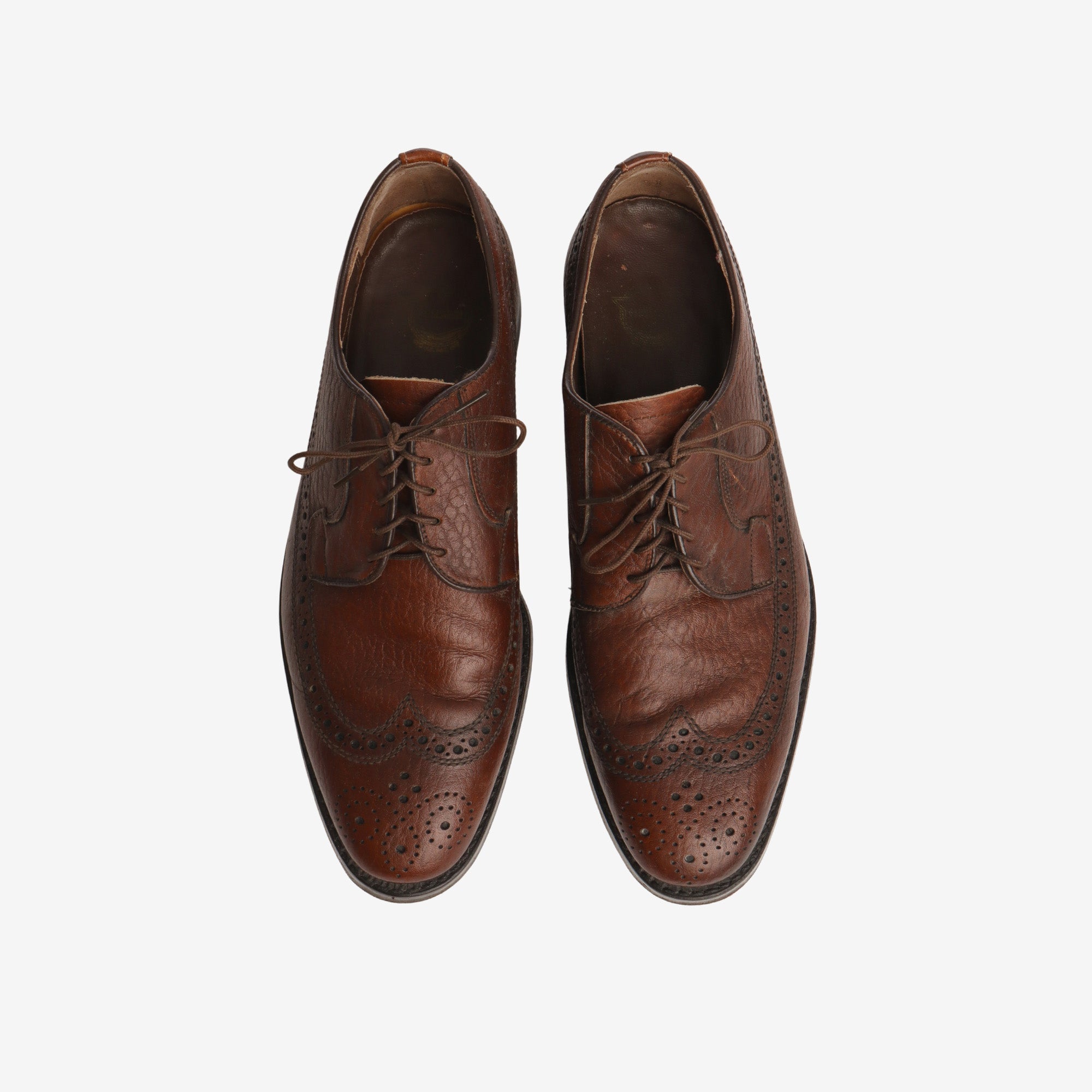 Grained Leather Wing Tip Brogue