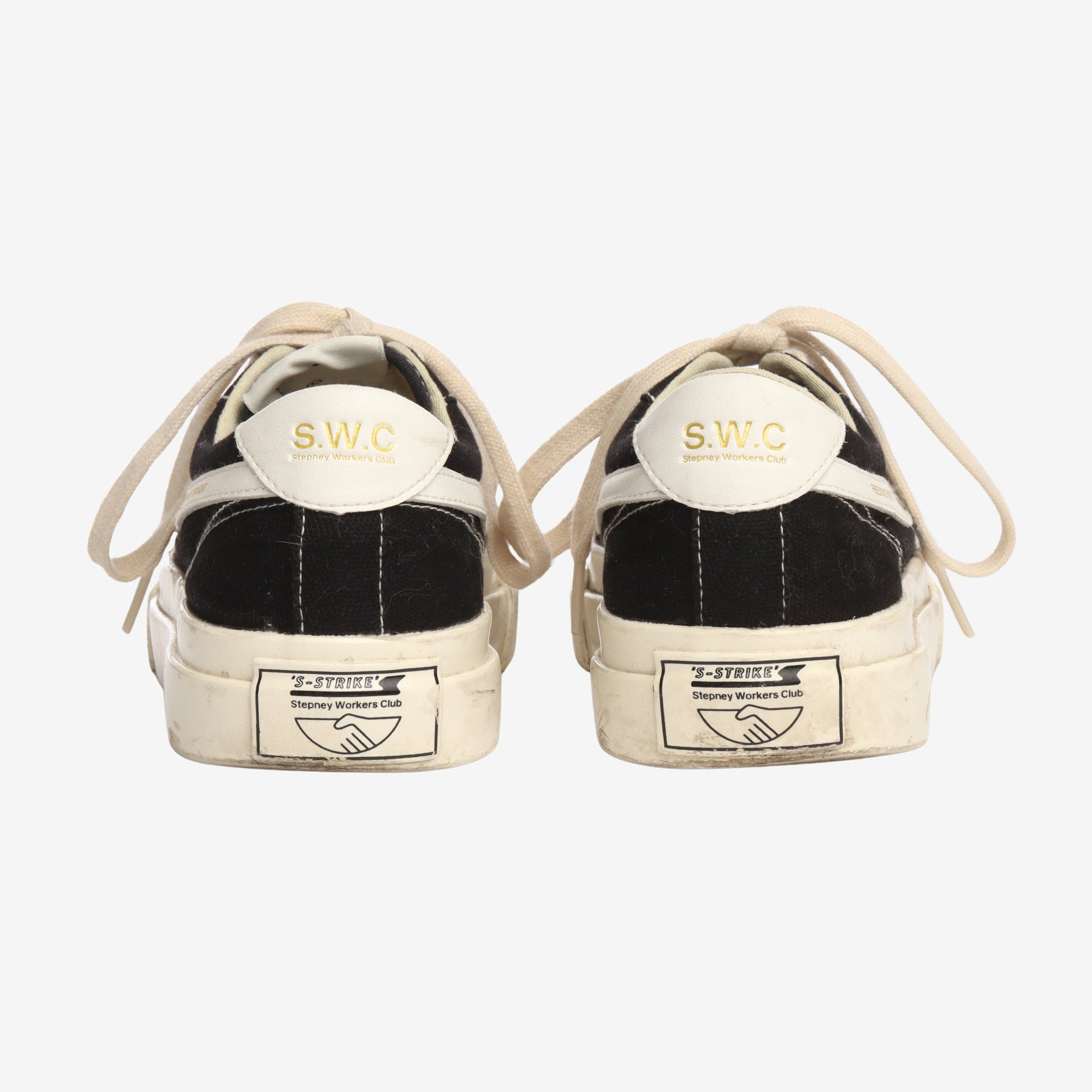 Dellow Canvas Sneakers