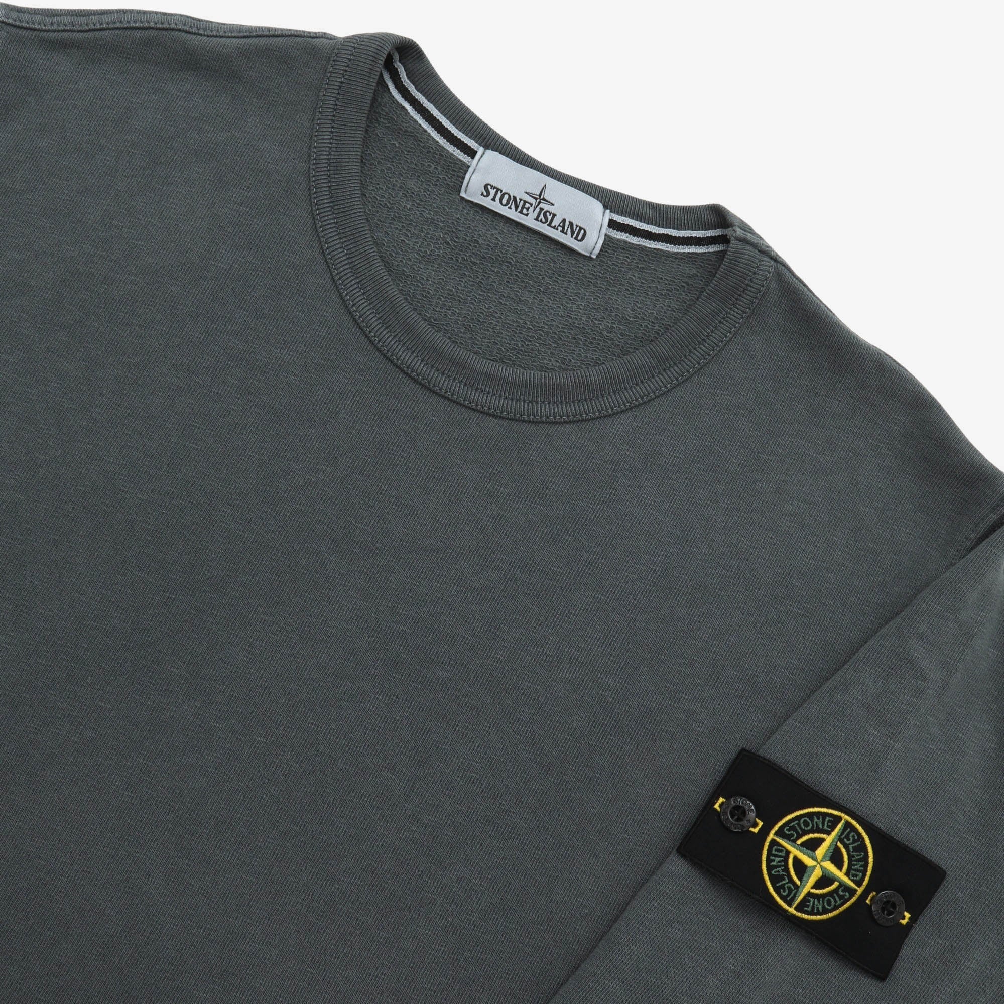 Badge Crew Neck Sweatshirt