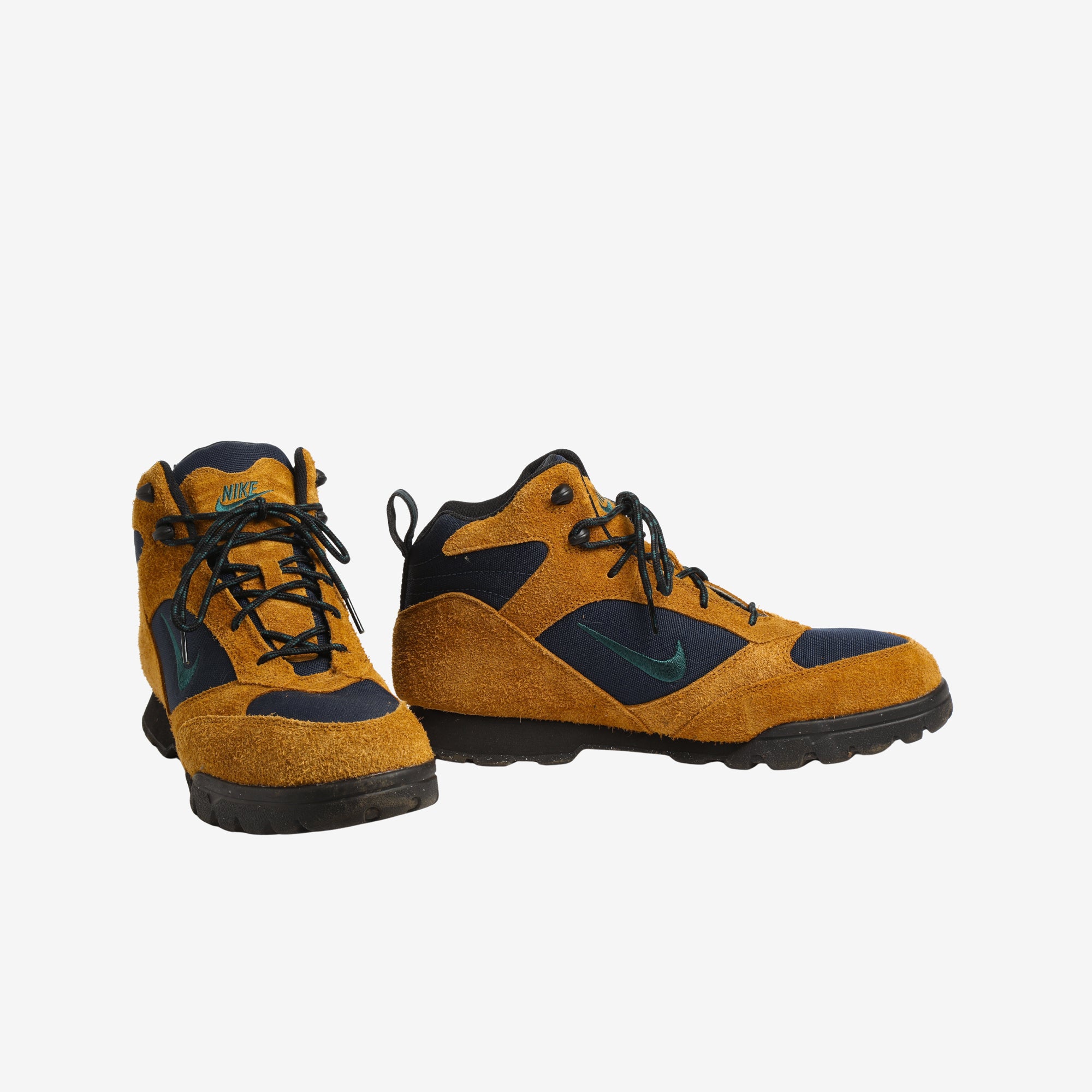 Nike ACG Torre Mid Boots