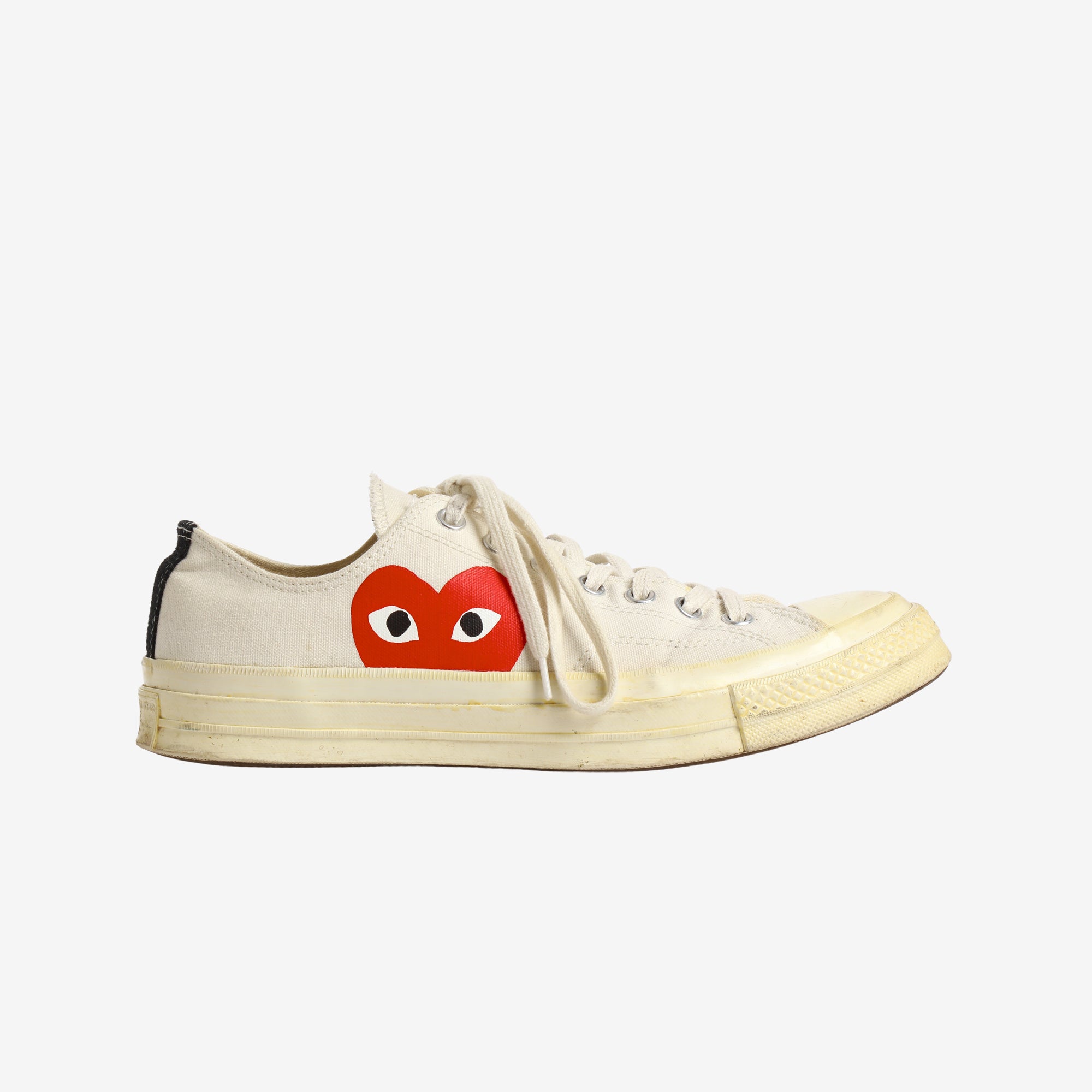 CDG PLAY Low Chuck Taylors