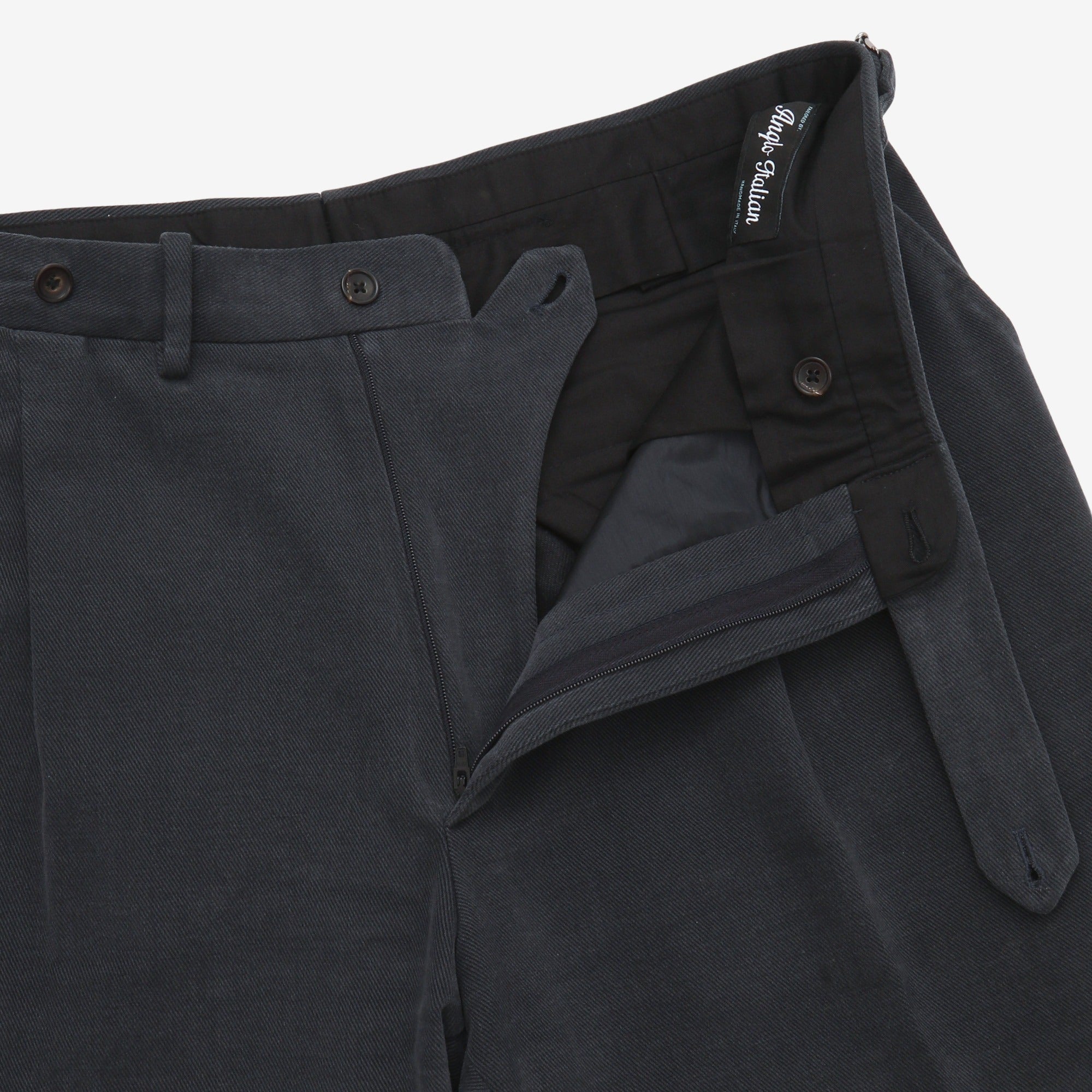 Pleated Twill Trousers (35W X 29L)