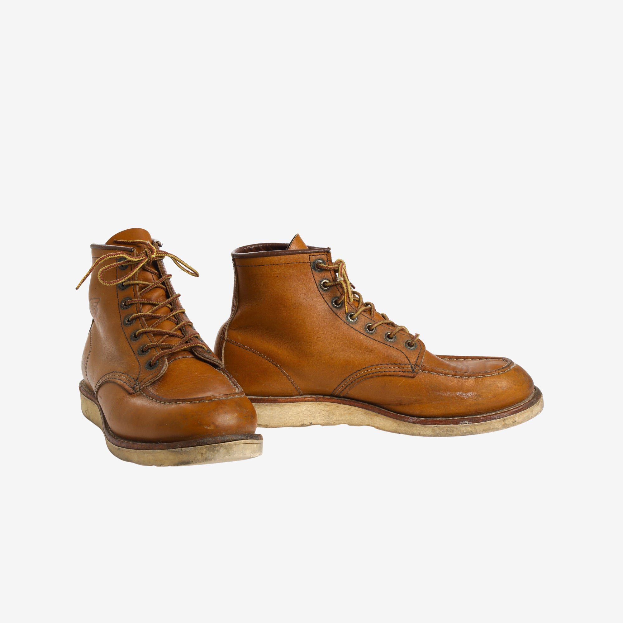 875 Classic Moc Toe Boots