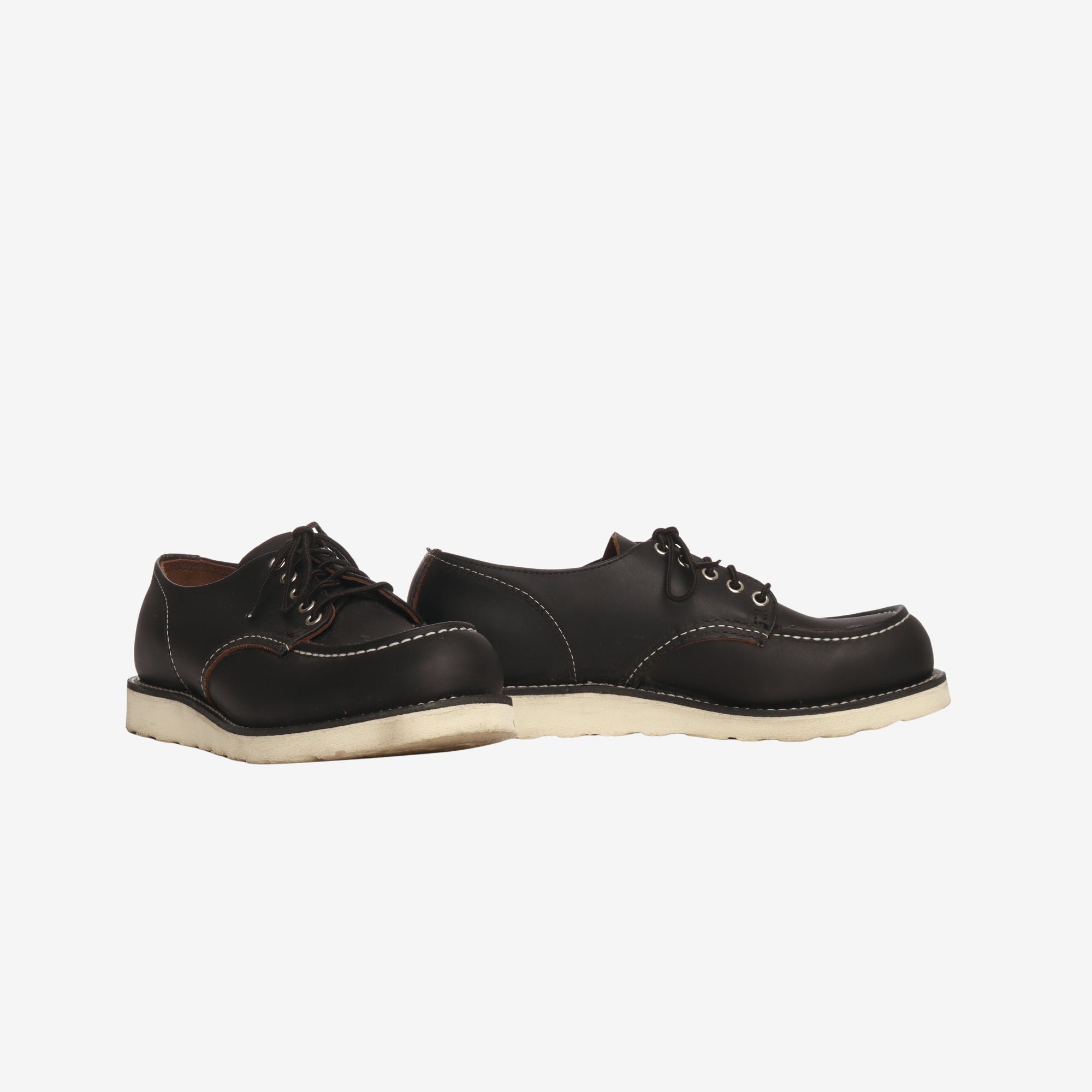 8090 Moc Toe Oxford Shoe