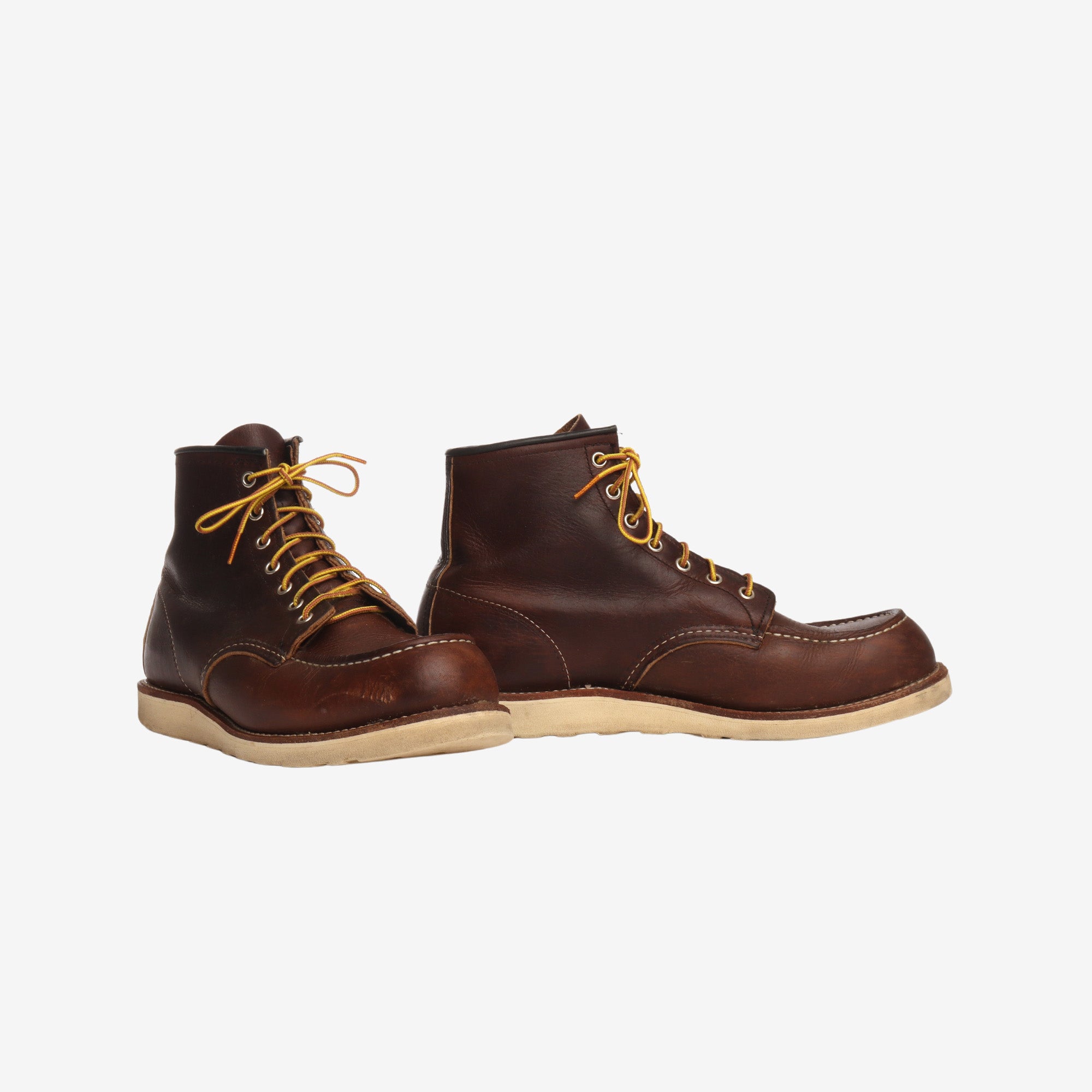 8138 Classic Moc Toe Boot