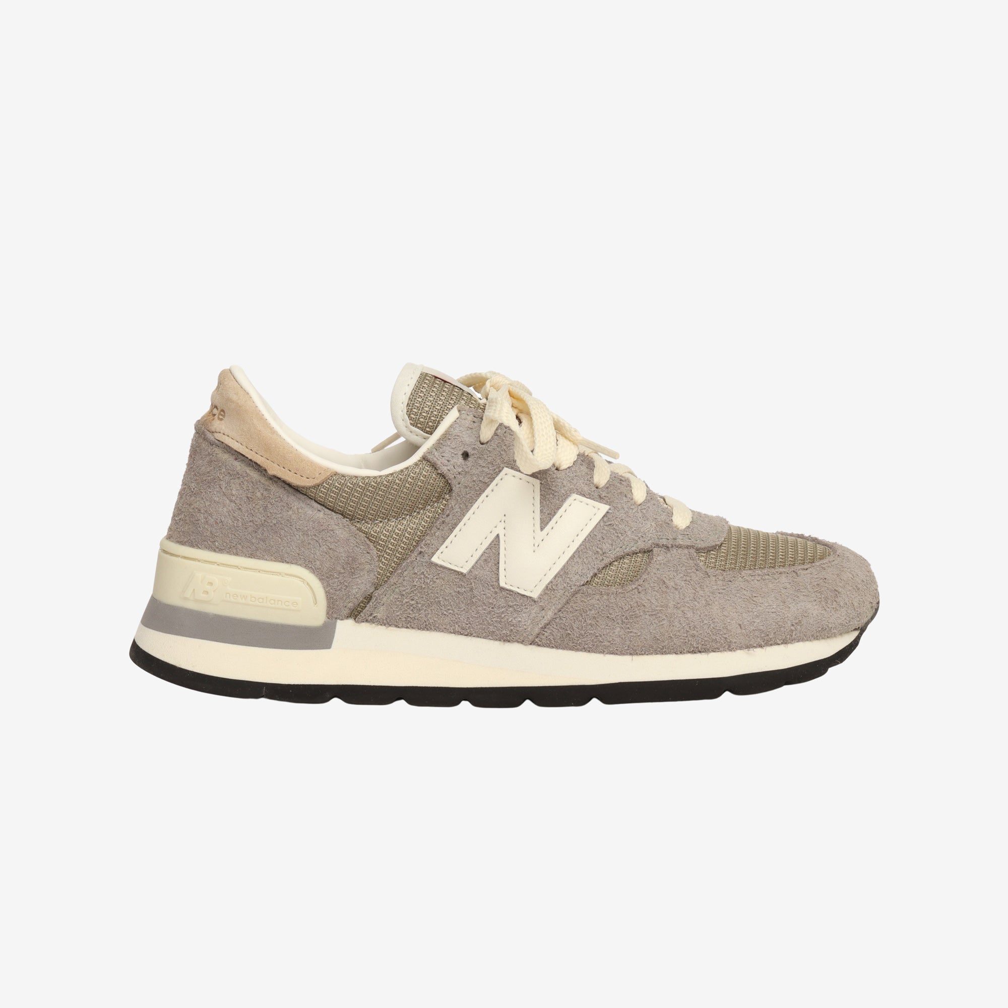 990 TA1 Sneakers