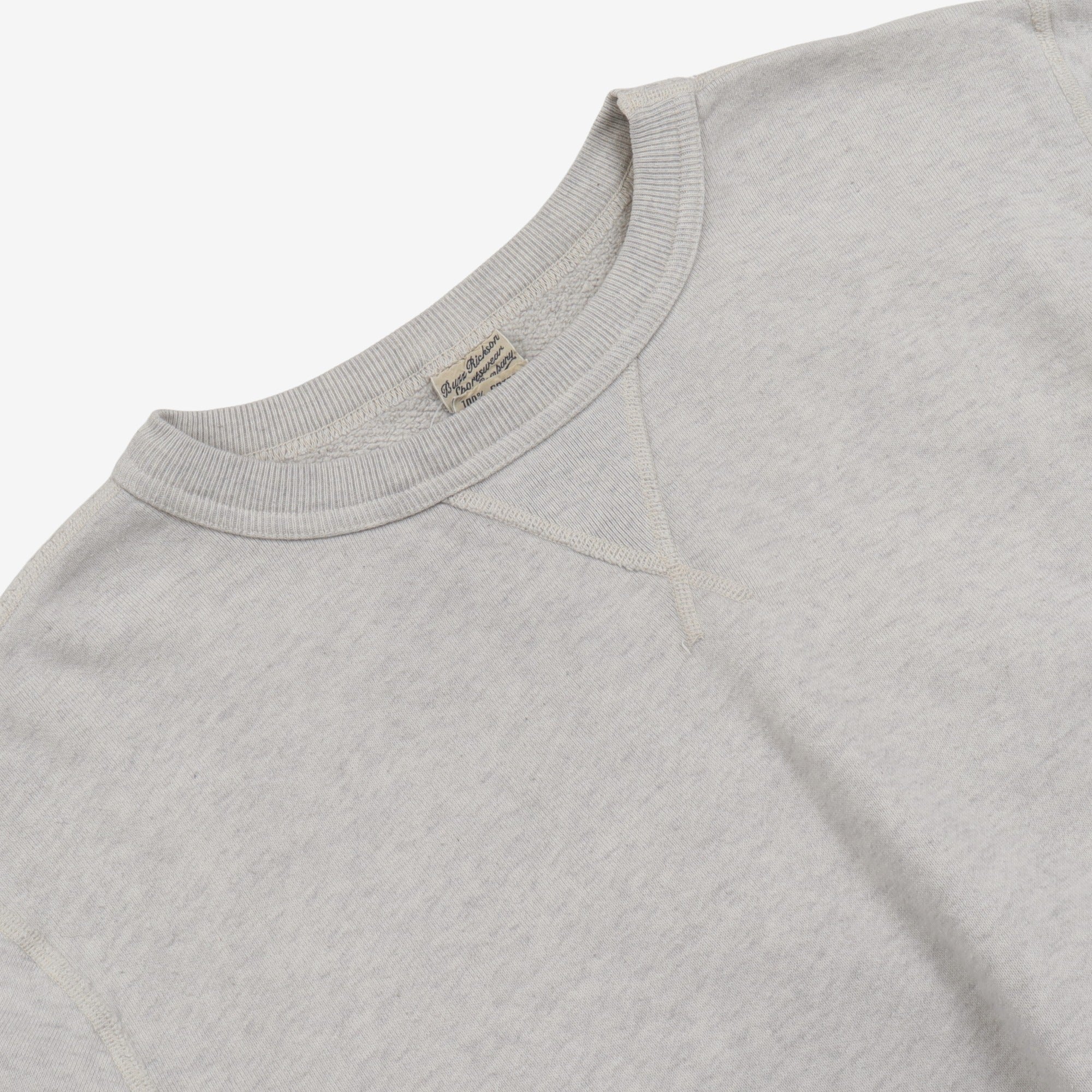 Single V Needle Sweatshirt