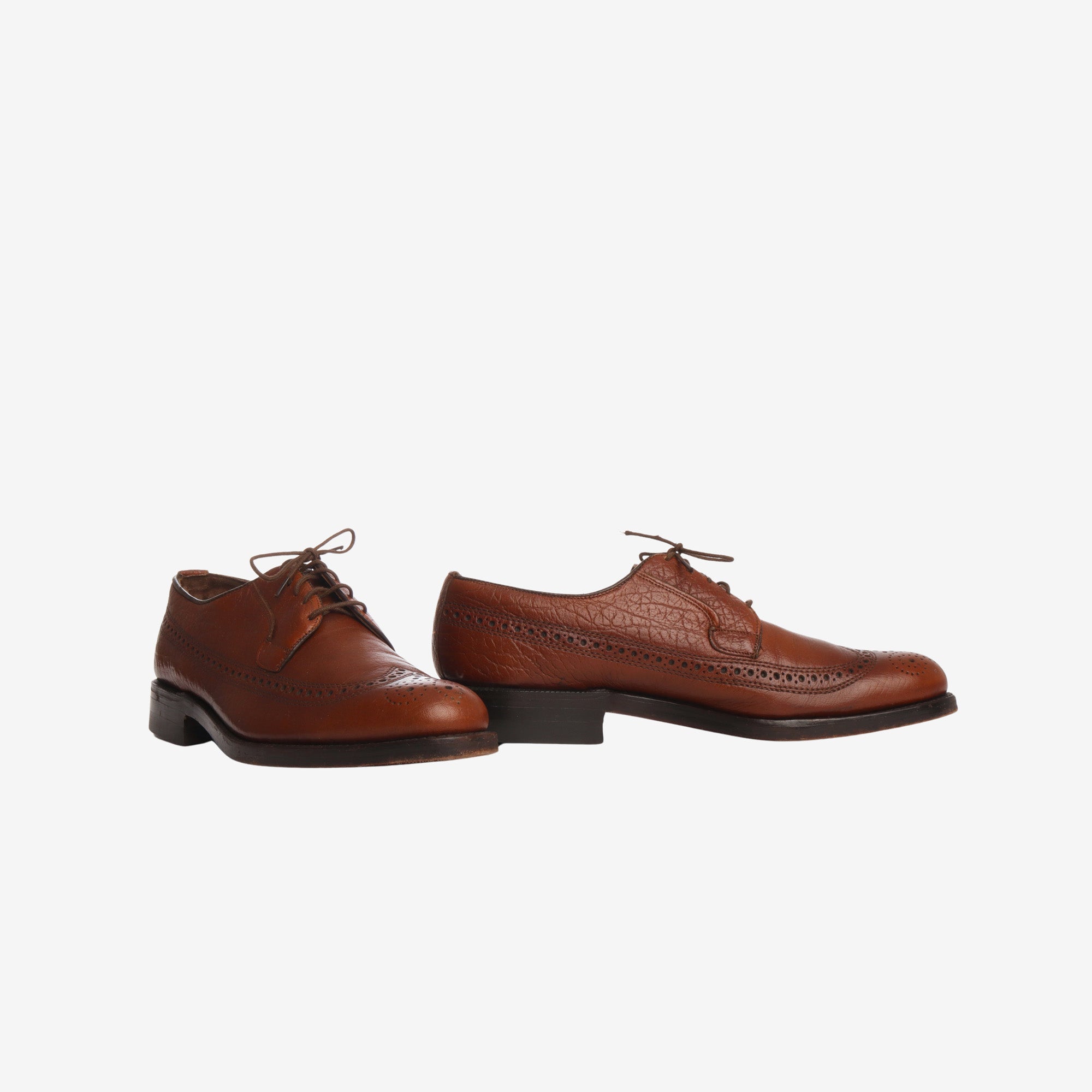 Grained Leather Wing Tip Brogue